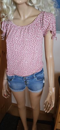 Jeans Shorts, kurze Hose, hellblau, Gr. XS - und cooles Top