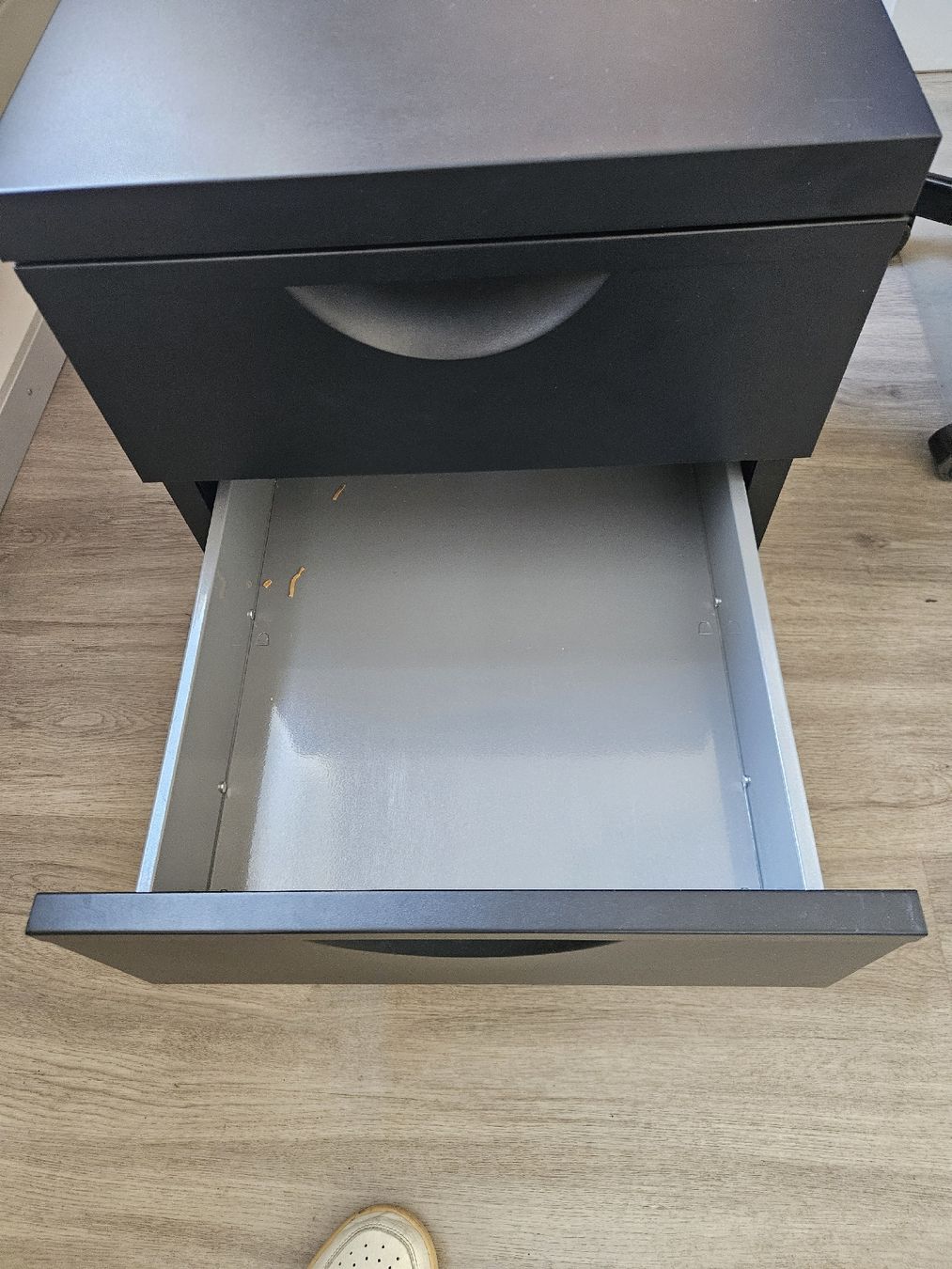 Eléments de bureau: Rollcontainer/Bürocontainer - praktisch, abschliessbar – D'occasion à Zug par kashtos 1