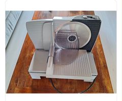 Affettatrice Acciaio Inox, ottime condizioni