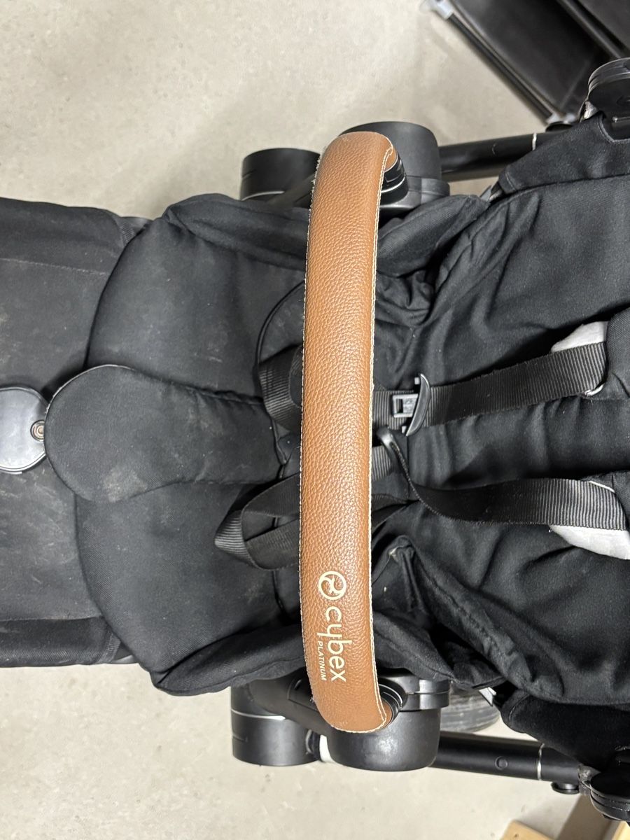 Cybex Carrozzine: Cybex Priam Kinderwagen schwarz – Usato da Niederrohrdorf venduto da yumos 2