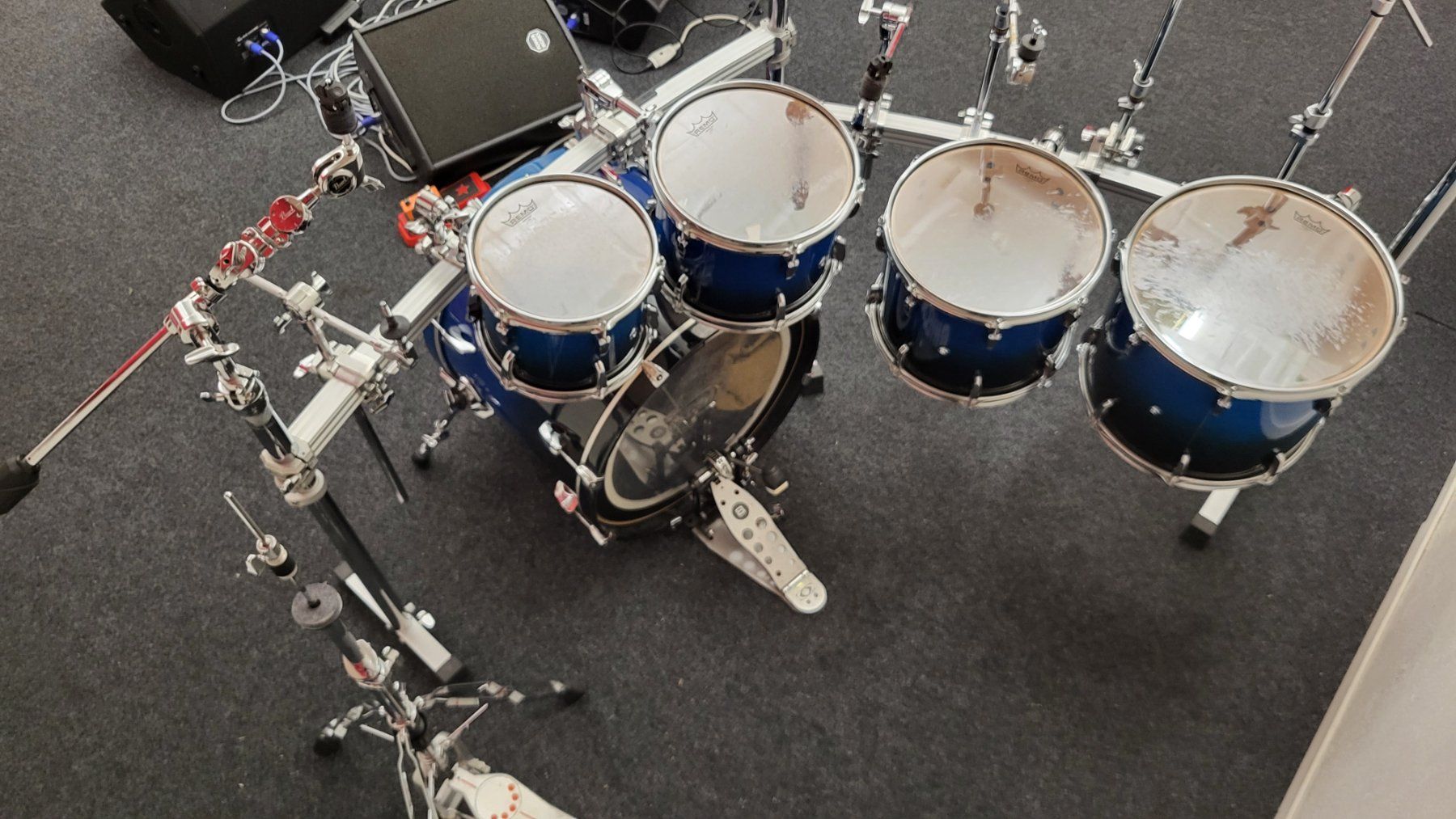 Strumenti musicali: Pearl Session Custom Marine Blue Fade Shellset (no Hardware) – Usato da Luzern venduto da mastodonrocks 2
