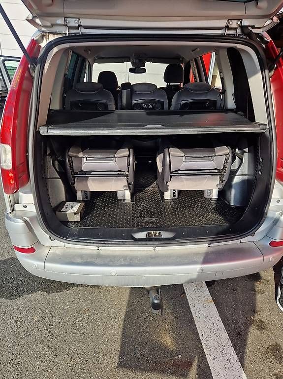 Automobili: Citroen c8 2.2 hdi boite auto – Usato da Vouvry venduto da luismatos 4
