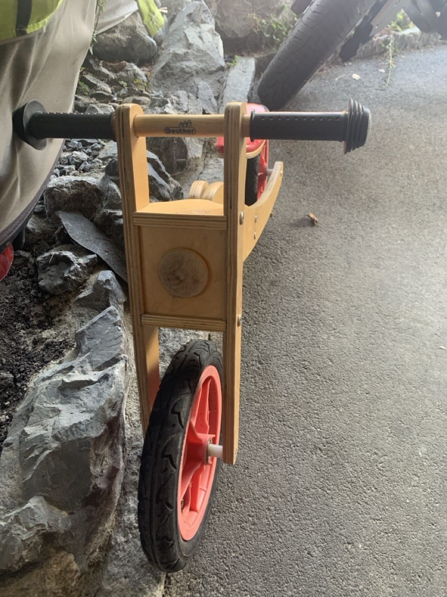 Veicoli per bambini: Laufrad Holz Kinder rot/gelb – Usato da Kriens venduto da Baby_C 1