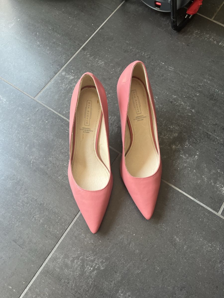 Scarpe da donna: Rosa Pumps 39 – Nuovo (secondo la descrizione) da Schaffhausen venduto da juf_98r9 1
