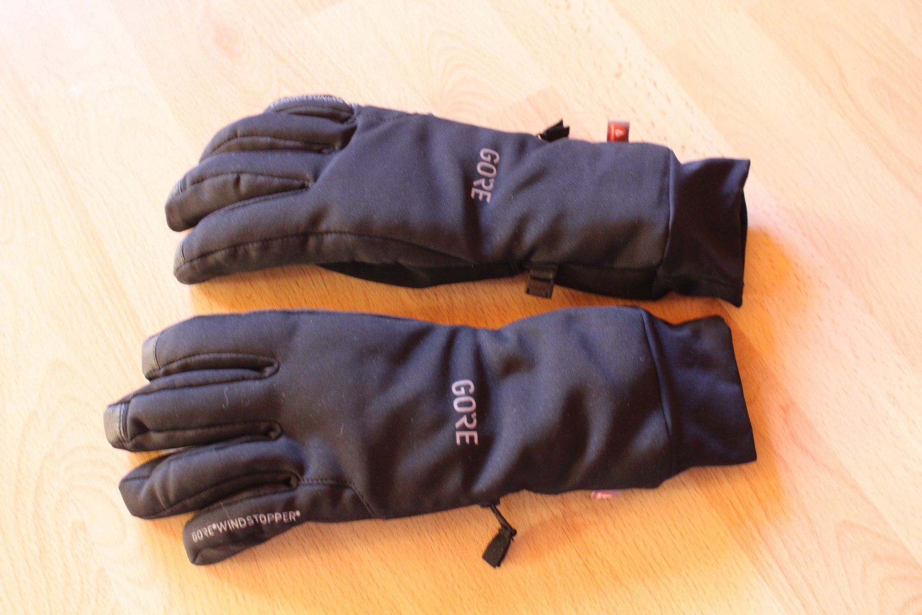 Guanti & manicotti: Windschutz-Handschuhe – Nuovo (secondo la descrizione) da Heimiswil venduto da triskeli