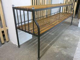 Einzigartige Vintage Regale mit Geschichte, Industrial