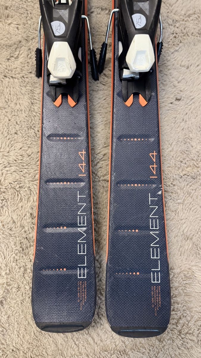 Elan Sci: Elan Element Ski 144cm mit Bindung - Top Zustand – Usato da Dietlikon venduto da kickboxer_999 4