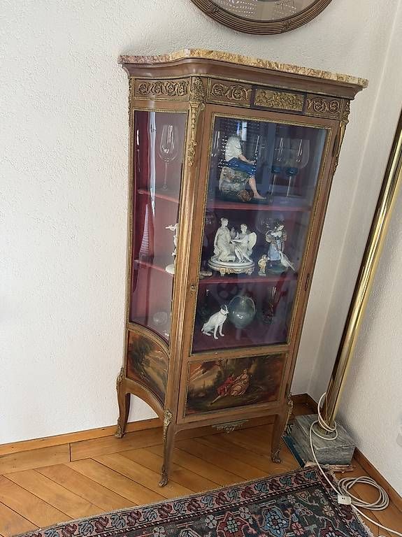 Vetrine: Französische Glasvitrine  – Usato da Bern venduto da dexter123 1