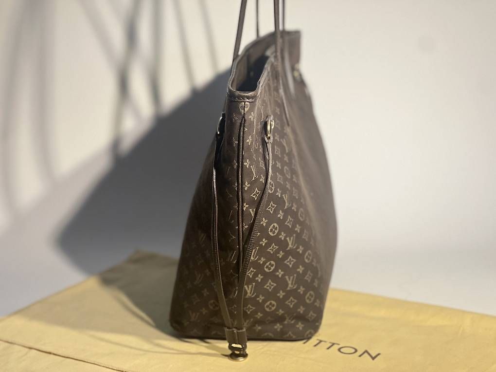 Louis Vuitton Borse da donna: Louis Vuitton Neverfull MM - Schultertasche – Usato da Rorschacherberg venduto da Mimi_Momo 3