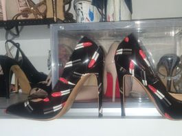 Pumps Heelgoo schwarz Lippenmuster, hottest heels, schmal