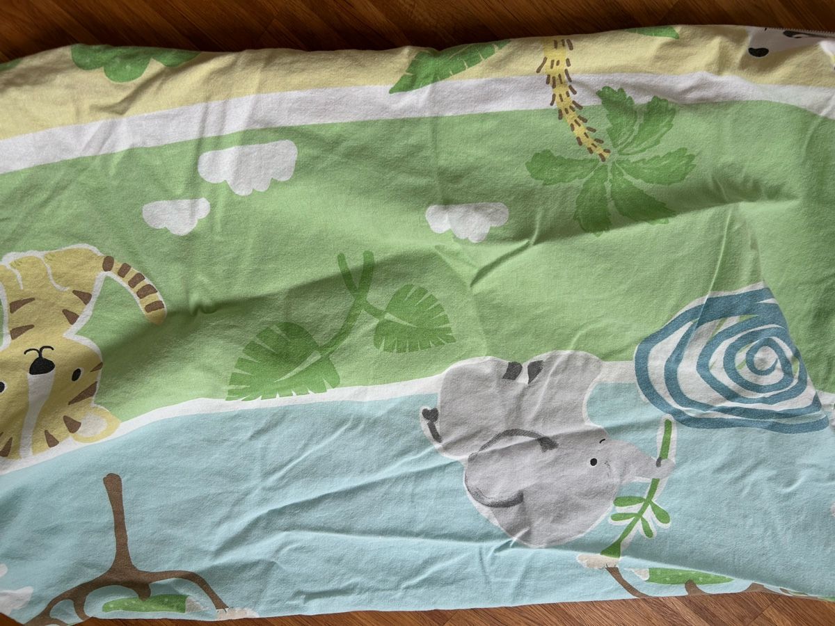 Coperte: Kinder Bettdecke mit Bettwäsche – Usato da Wettswil venduto da Jules87 1