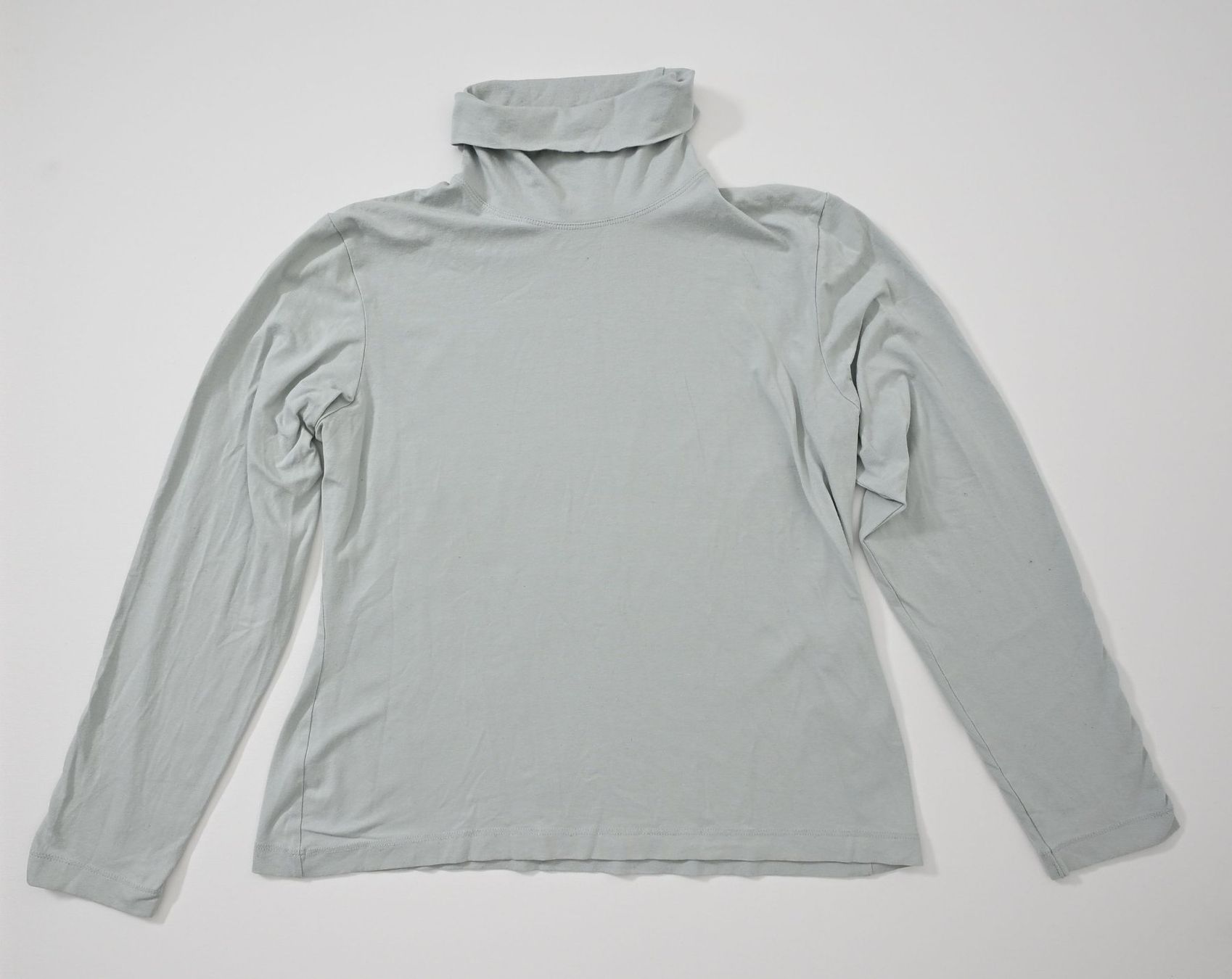 Maglioni & Felpe: Bianca Rollkragenpullover, Gr. 40, hellblau – Usato da Dürnten venduto da pema28