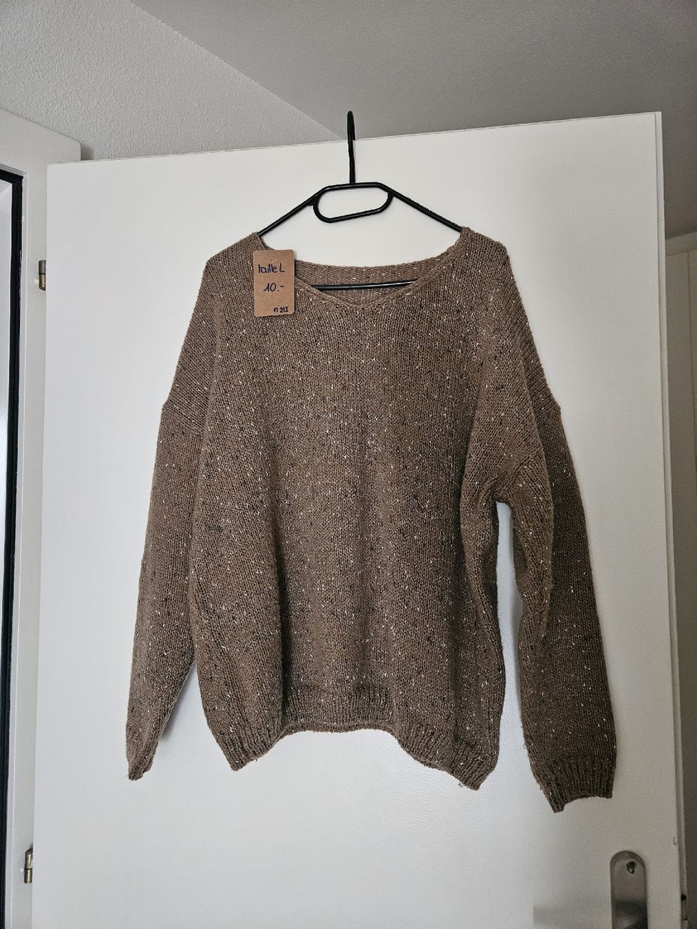 Pulls & Sweat-shirts: Pull taille L – D'occasion à Vétroz par sas_yln5