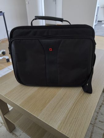Ideale Laptoptasche - Wenger, gut erhalten, ideal für Arbeit