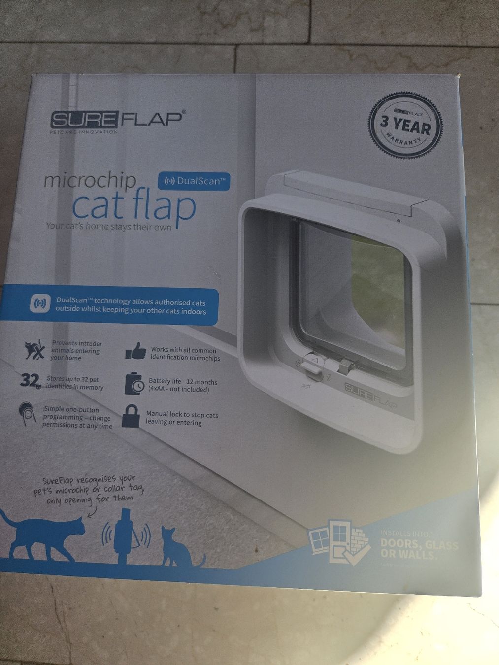 Gattaiole: Sure Flap Microchip Cat Flap DualScan neu  – Nuovo (secondo la descrizione) da Maienfeld venduto da spitam