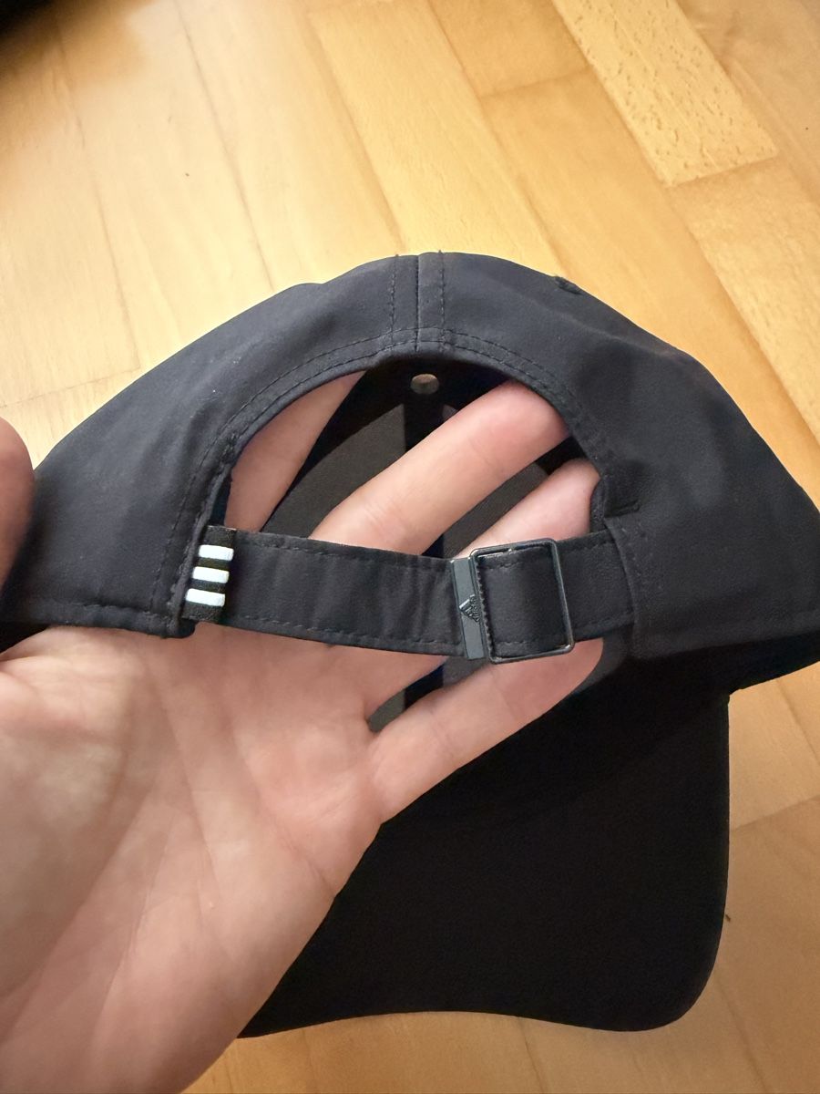 Hüte, Mützen & Caps: Baseballcap Adidas schwarz OSFM neu – Neu (gemäss Beschreibung) aus Rapperswil SG von Enjoyhappiness 1