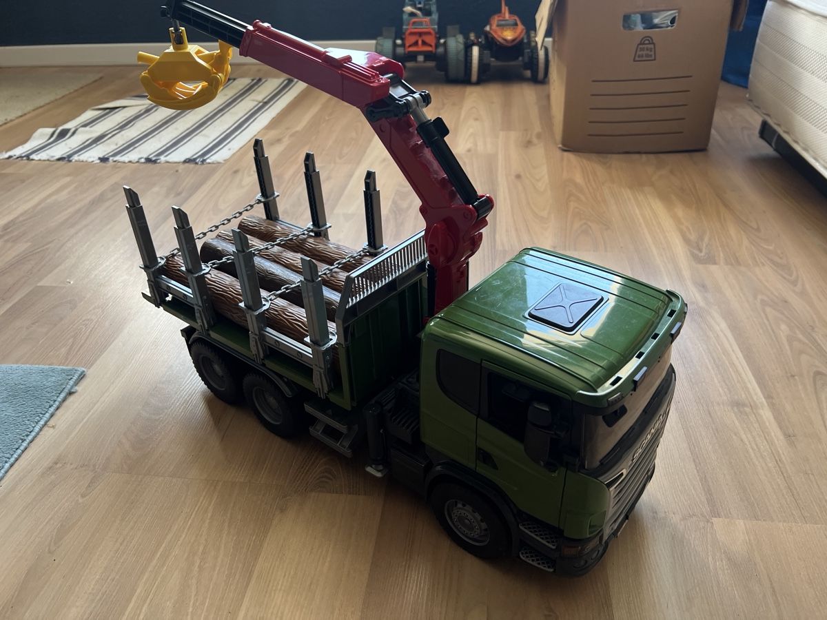 Bruder Giocattoli: Bruder Holztransporter LKW mit Kran – Usato da Tenniken venduto da wueeey456 1