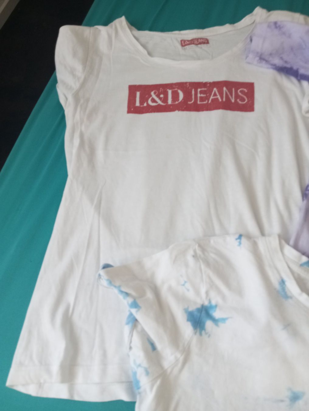 Kleiderpakete & -sets: T-Shirt & Shorts/kurze Hose – Gebraucht aus Amriswil von cbe_cr6q 2