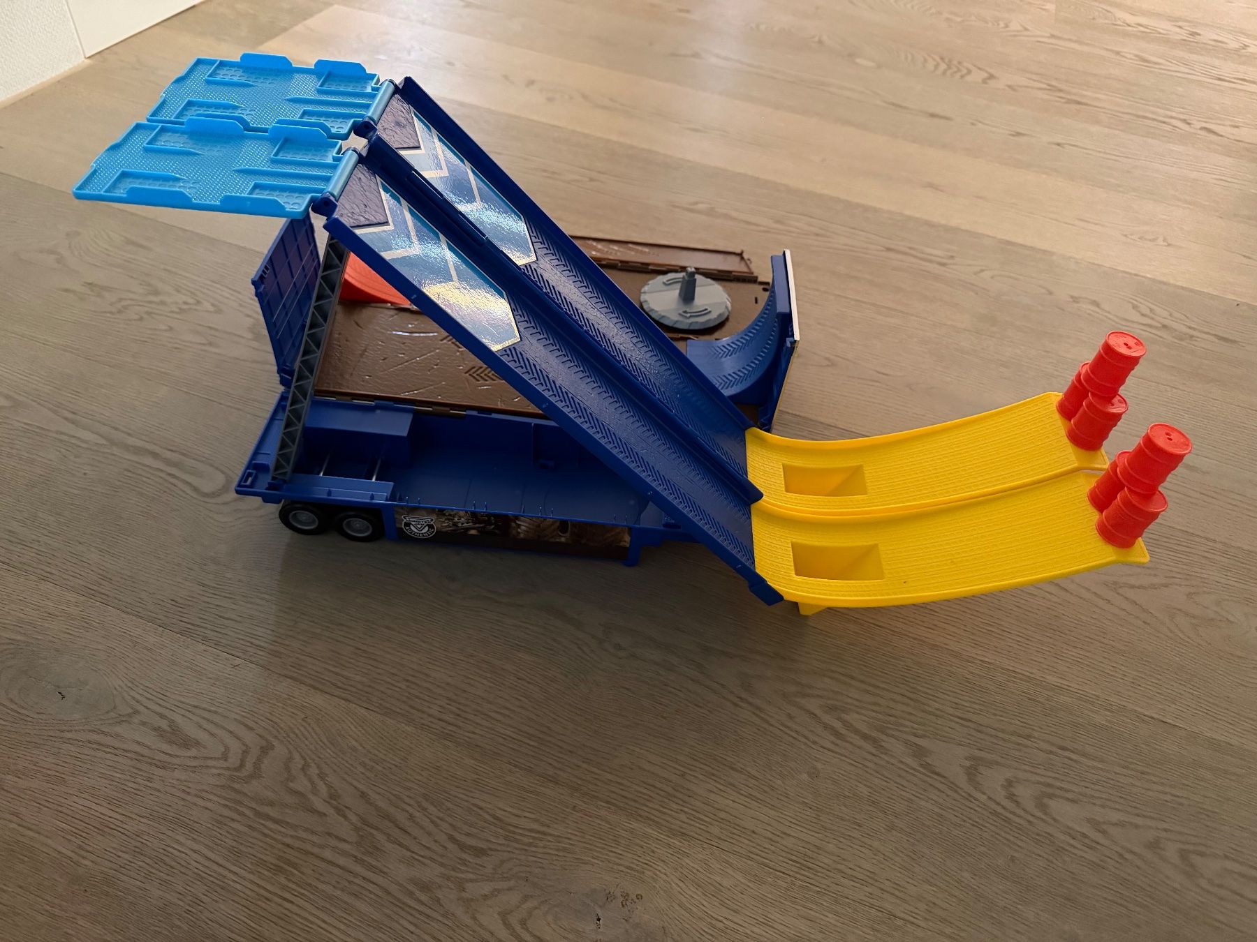 Spielzeuge: Monster Jam Truck – Gebraucht aus Zollikon von Cwoody 2