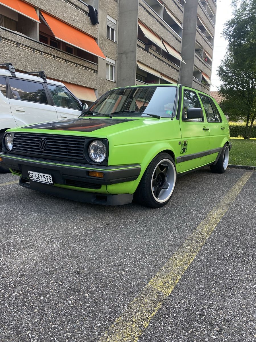VW Automobili: Golf 2 Tuning Tauschen möglich – Usato da biel-bienne venduto da Sekiz