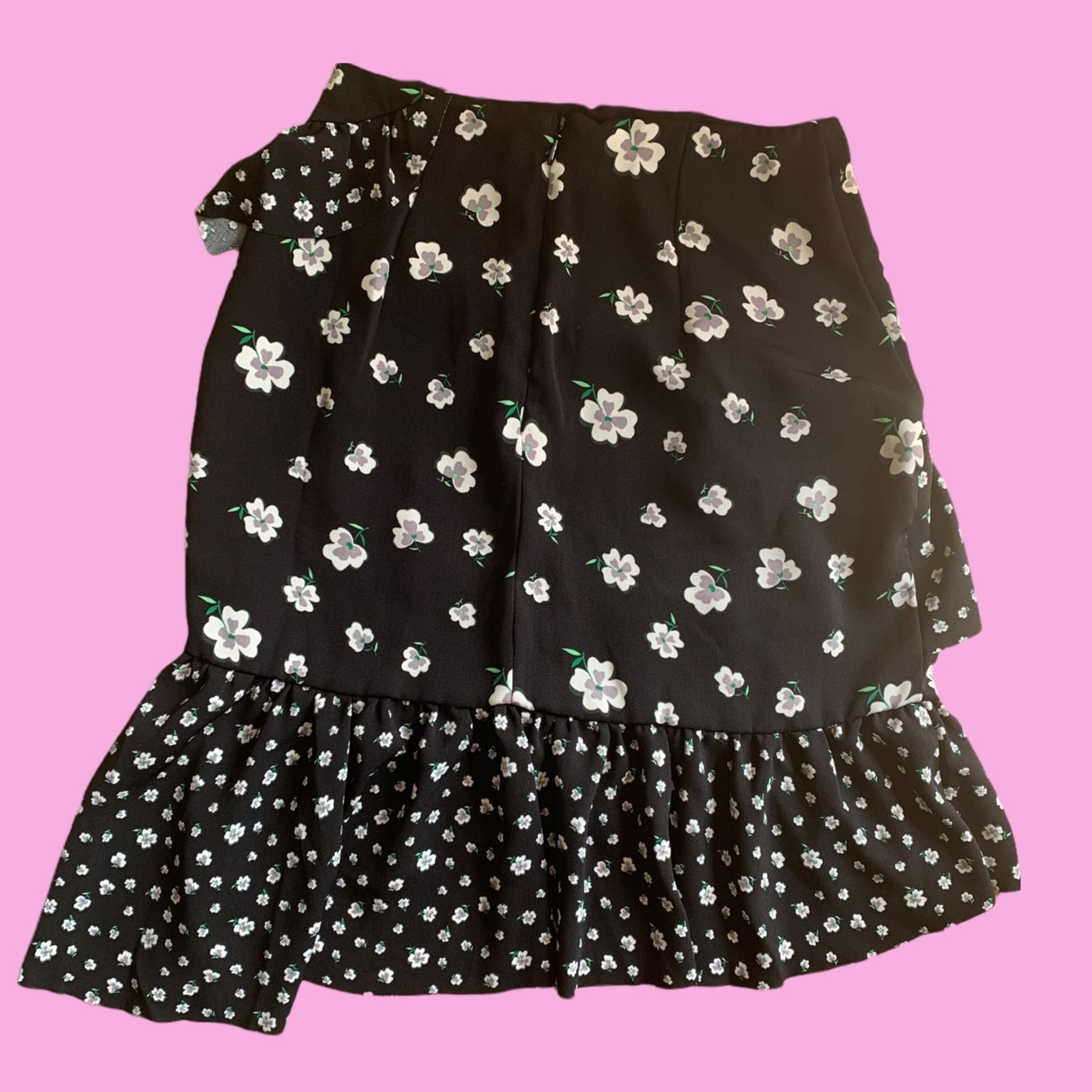 H&M Gonne: Frilly floral miniskirt – Nuovo (secondo la descrizione) da Basel venduto da demonbaby2222 1
