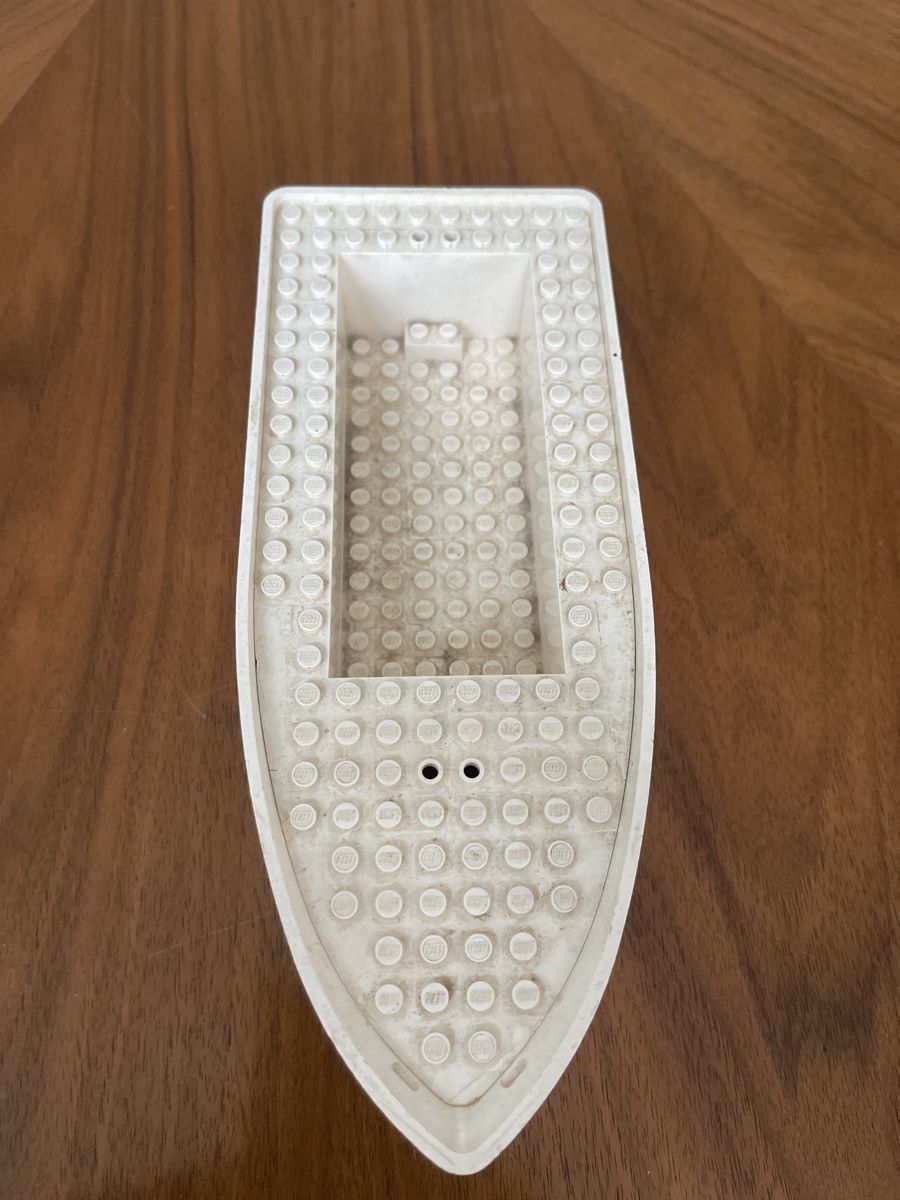Lego Kit di costruzioni: Weisses Lego Boot – Usato da Unterkulm venduto da AnoliOccasion