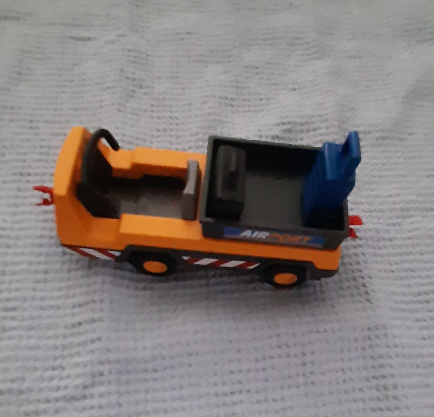 Statuette: Playmobil Koffertransporter Flughafen – Usato da Breitenbach venduto da mvd_2brc 1