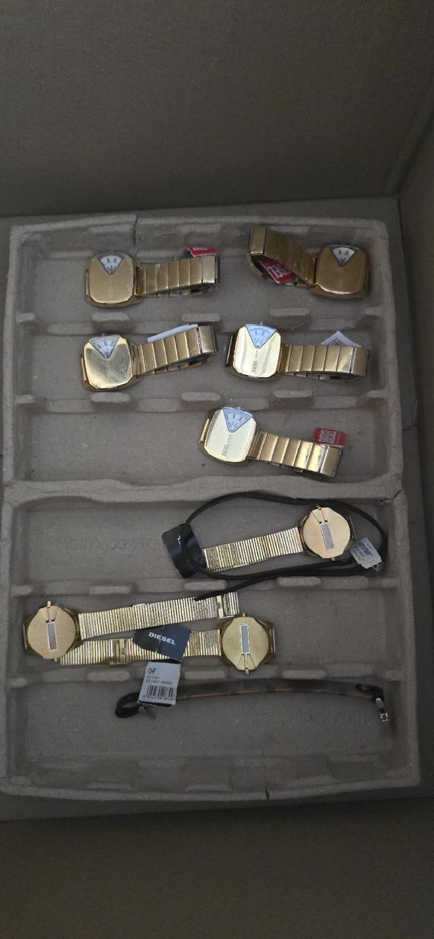 Diesel Montres: Lots de montres Diesel, bracelet à vendre – Neuf (Voir description) à Le Noirmont par desoto55 9