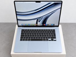 MacBook Air 15 Zoll M5, 16/512 GB, Sky Blue