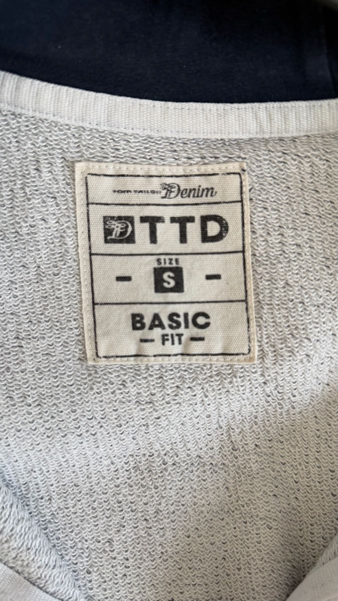 Tom Tailor Pullover & Sweatshirts: Herren Kapuzenpullover, Grösse S, guter Zustand – Gebraucht aus Mettmenstetten von Sunsethunter04 2