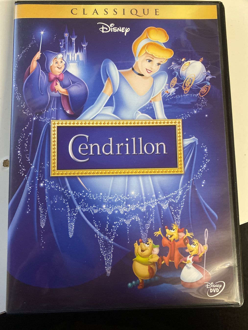 Tutti i DVDs: Cendrillon DVD Disney Classique - Conte de Fées Printemps – Usato da Le Brassus venduto da cinema13