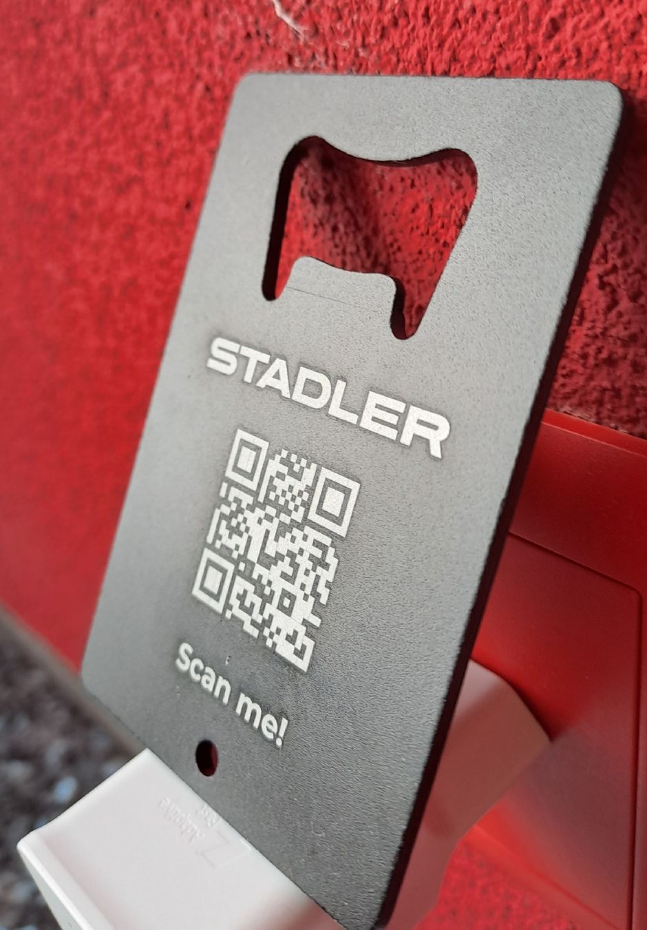 Borracce & Thermos: Flaschenõffner von Stadler – Nuovo e nell'imballaggio originale da Kölliken venduto da Rwolfer 2