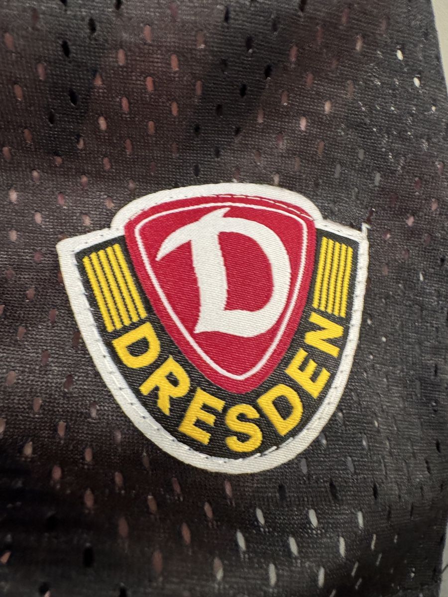 Dynamo Dresden Canottiere & Pantaloni: Tanktop Dynamo Dresden schwarz Grösse XXL – Usato da Biberist venduto da etesummer 3
