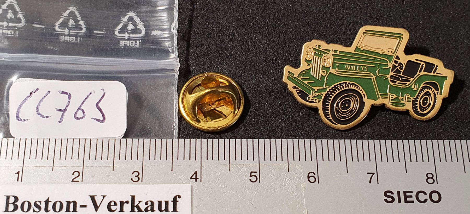 Placchette & Badge: CC763 - Pin Militär Armee Jeep Willys – Usato da Reinach BL venduto da Boston-Verkauf 1