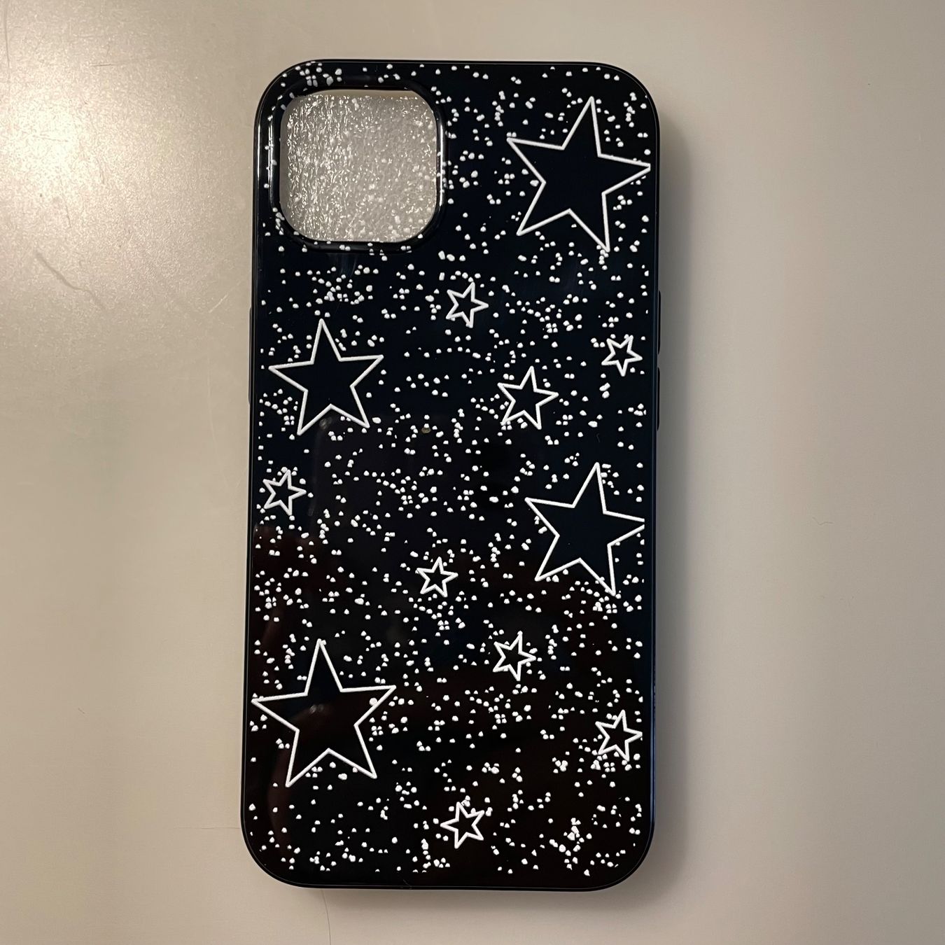 Apple Cover & Protezioni schermo: NEU: iPhone 13 Hülle schwarz mit Sternen – Nuovo e nell'imballaggio originale da Bellach venduto da Lapislazuli_blues