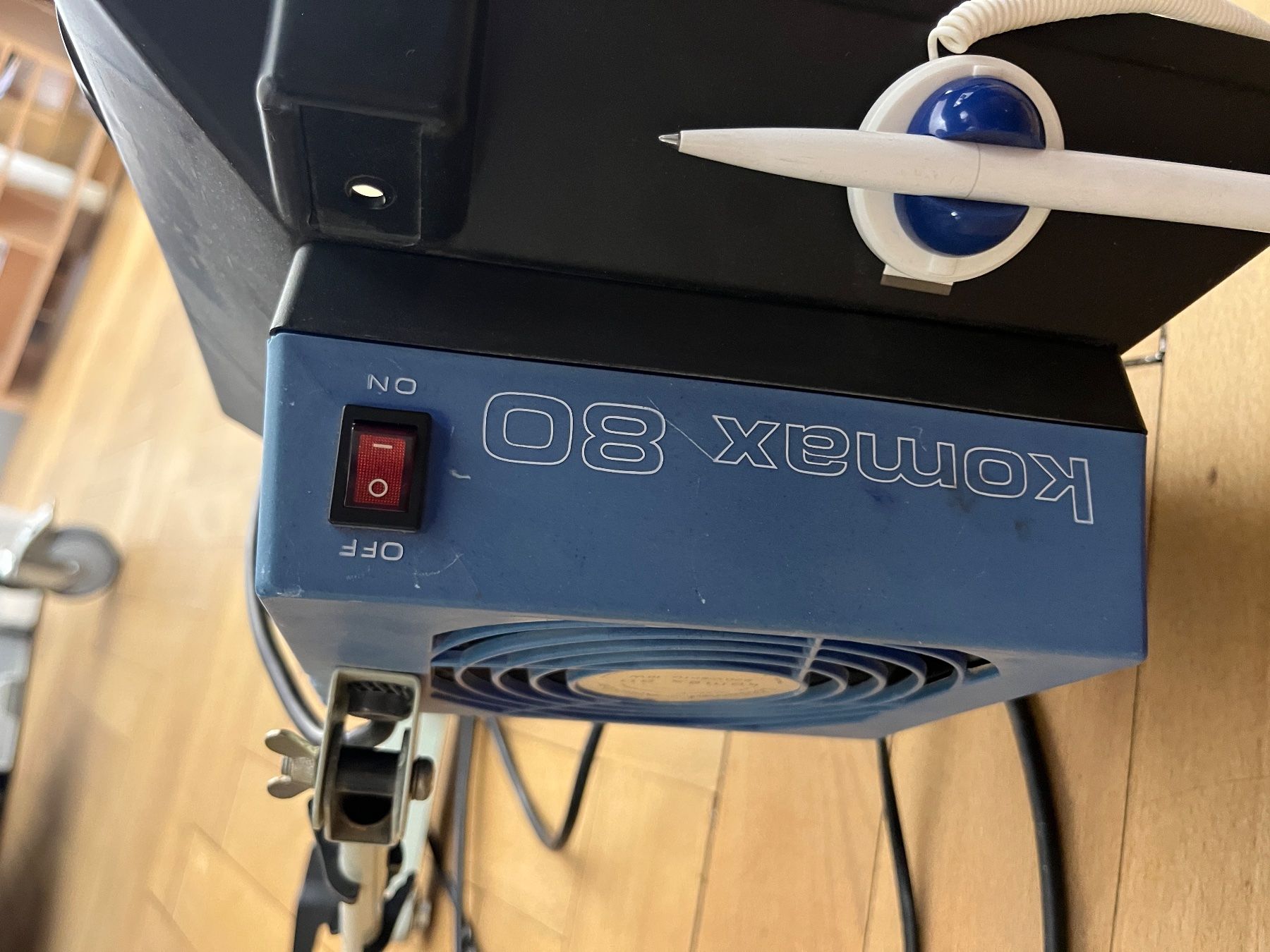 Tutte le macchine: Komax 80 Lötrauchabsaugung – Usato da Turbenthal venduto da rh11 1