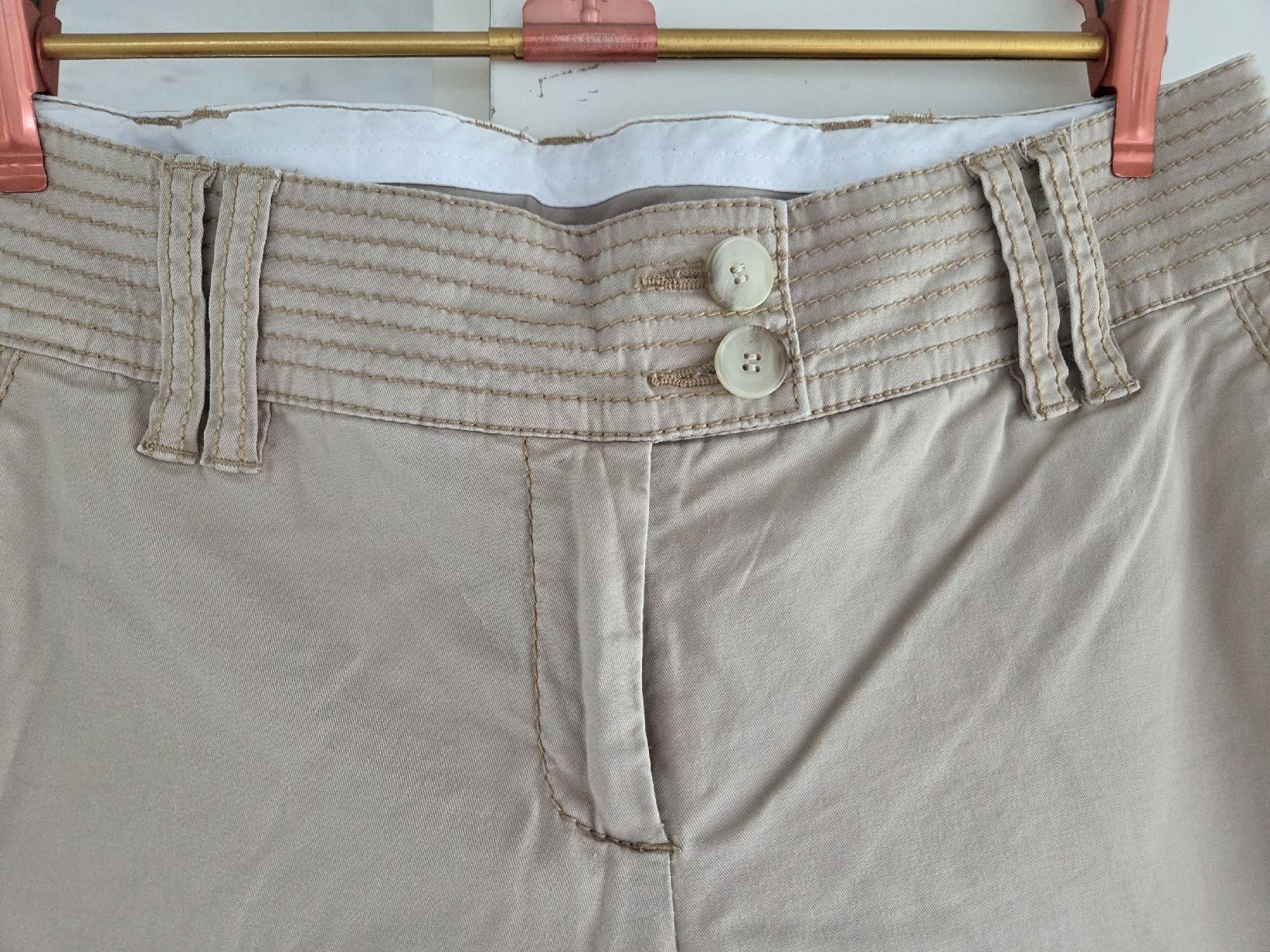 S.Oliver Pantaloni: NEU S.Oliver Bermuda Beige Gr. 36 – Nuovo (secondo la descrizione) da Villars-sur-Glâne venduto da richardette 2