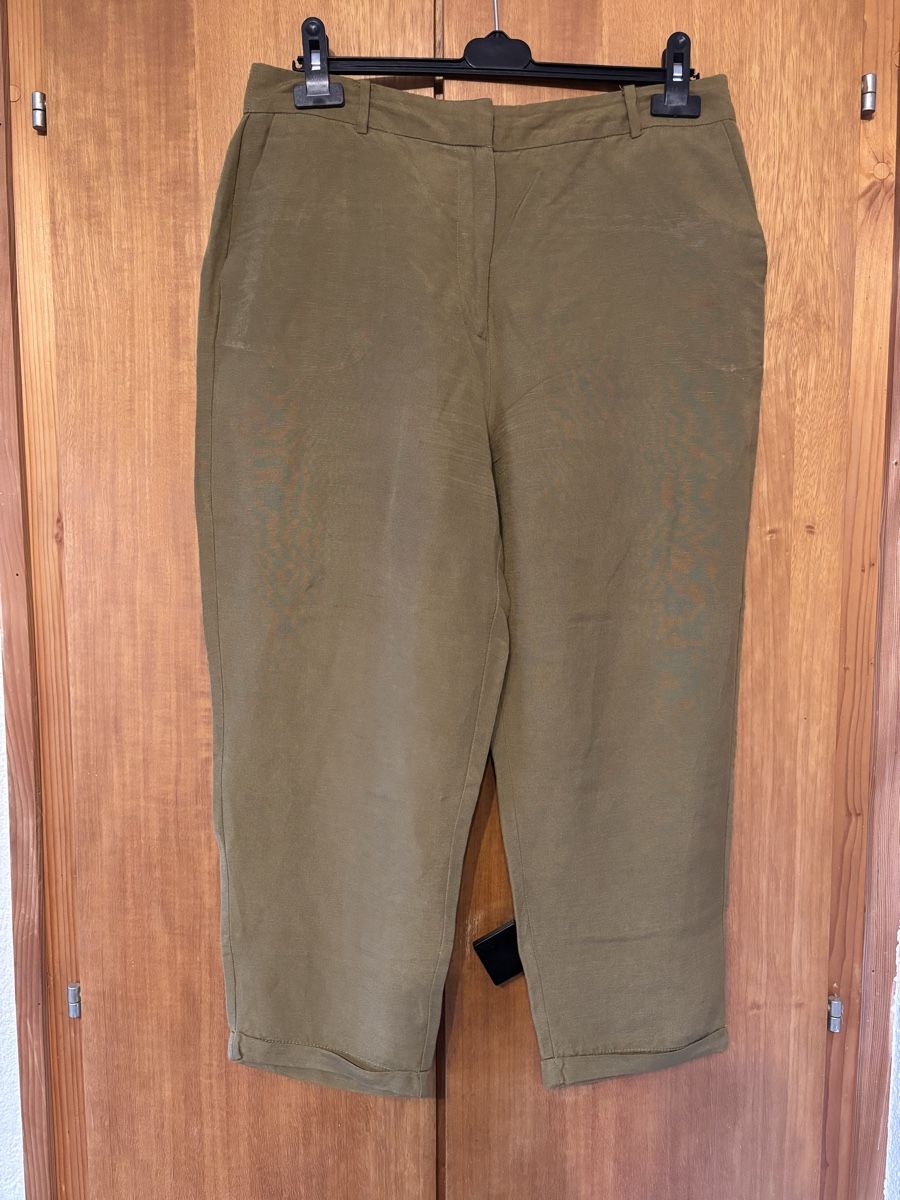 Pantalons: Pantalon – D'occasion à Fortunau (Ayent) par CicciStore