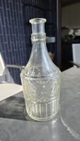 Glasflasche mit Ornamenten guter Zustand. Antik