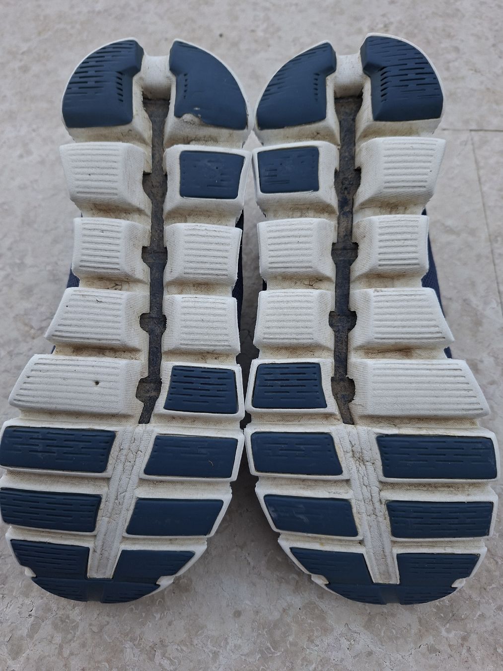 On Damenschuhe: basket on taille 38,5 – Gebraucht aus Chavannes-de-Bogis von senator635 5