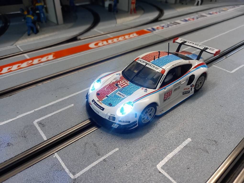 Carrera Rennbahnen: Carrera Digital 132 Porsche 911 RSR – Neu (gemäss Beschreibung) aus Langenthal von noa_9wcy