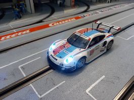 Carrera Digital 132 Porsche 911 RSR