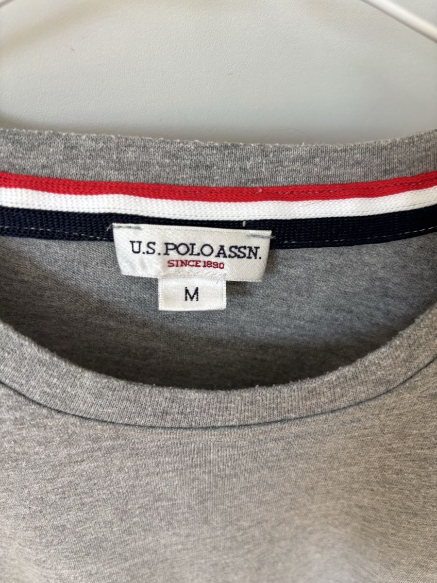 US Polo T-shirt: US Polo Tshirt grau M – Usato da Fribourg venduto da dafral 1