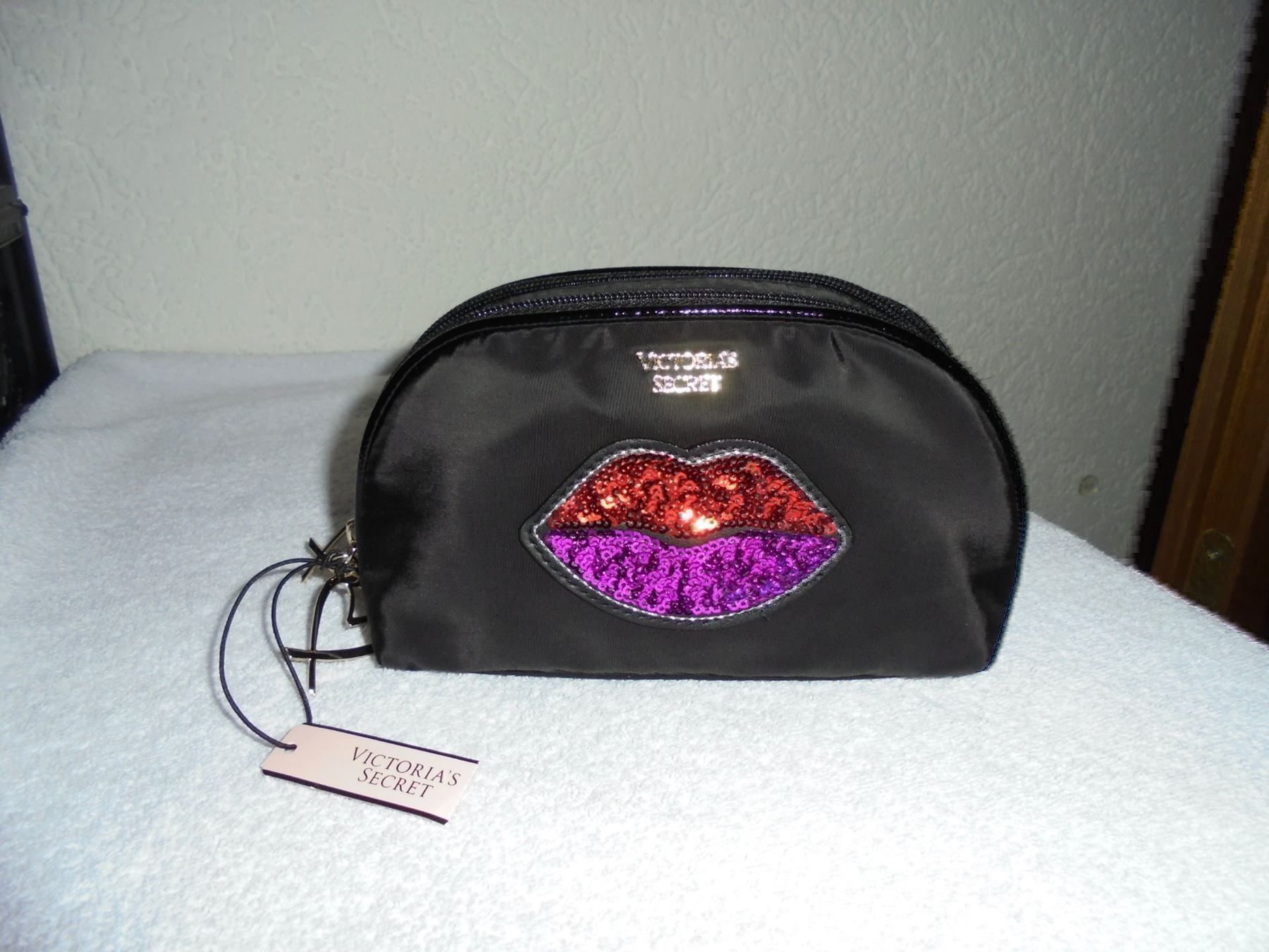 Victoria's Secret Custodie per cosmetici: VICTORIA'S SECRET MAKE-UP-TASCHE – Nuovo e nell'imballaggio originale da Aarau Rohr venduto da PinkSchwein