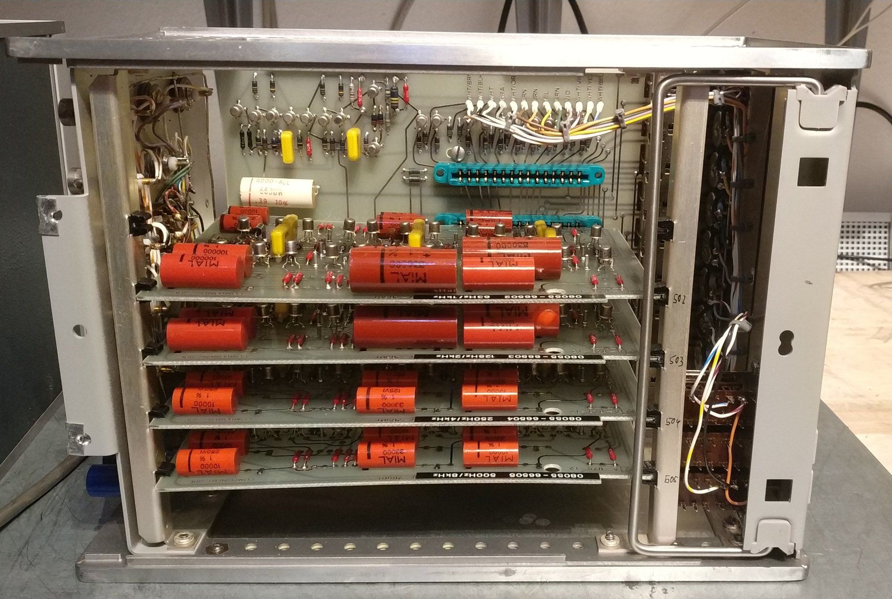 Hewlett Packard Messen: HP 8057A NOISE GENERATOR / HP 8055A OCTAVE FILTER – Gebraucht aus Schaffhausen von  9