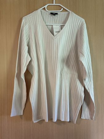 Neuer Pullover XXL von C&A cremeweiss mit seidenglanz