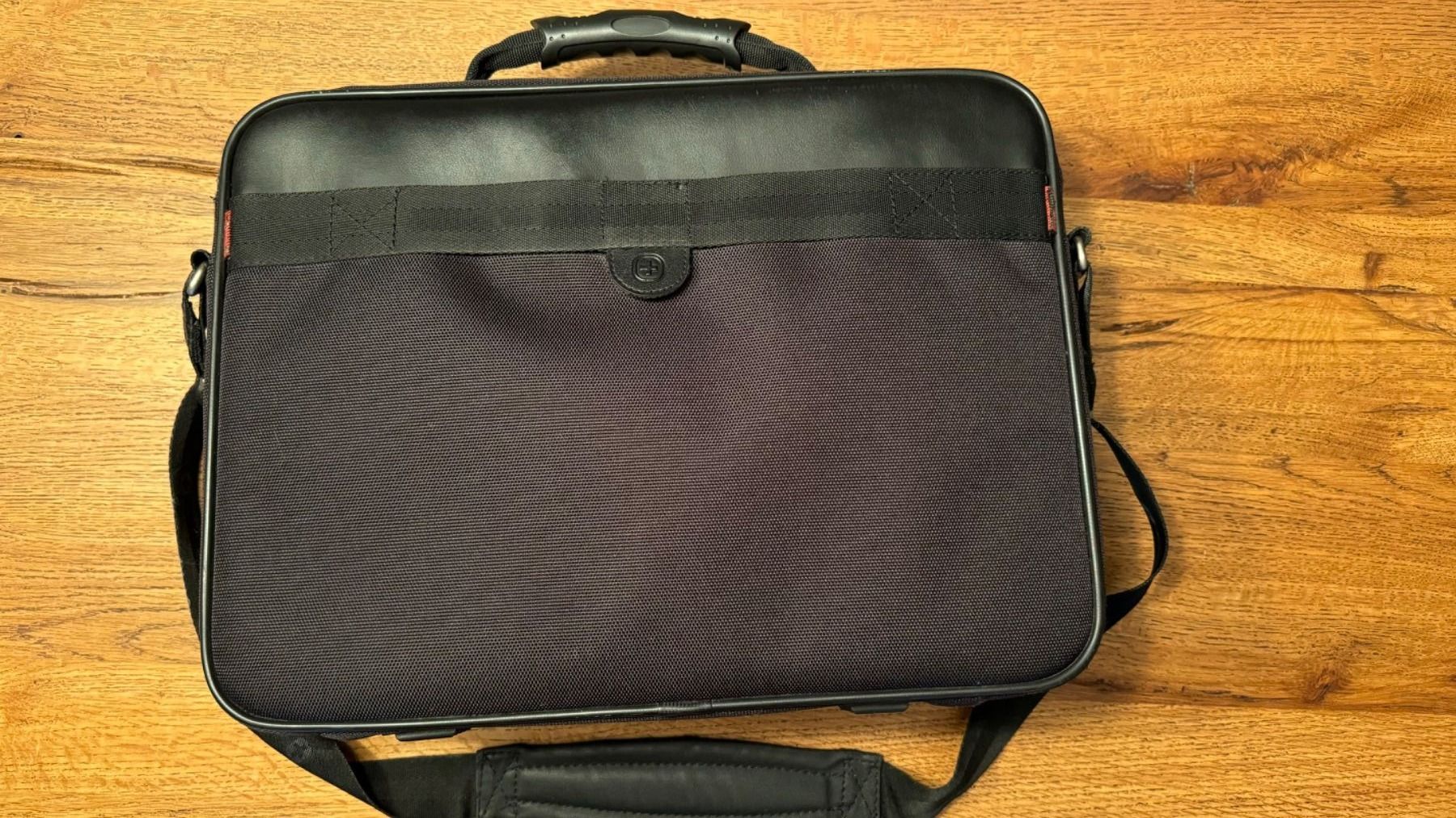 Wenger Borse: Wenger Laptop / Aktentasche schwarz – Nuovo (secondo la descrizione) da Rothenburg venduto da Disney3 2