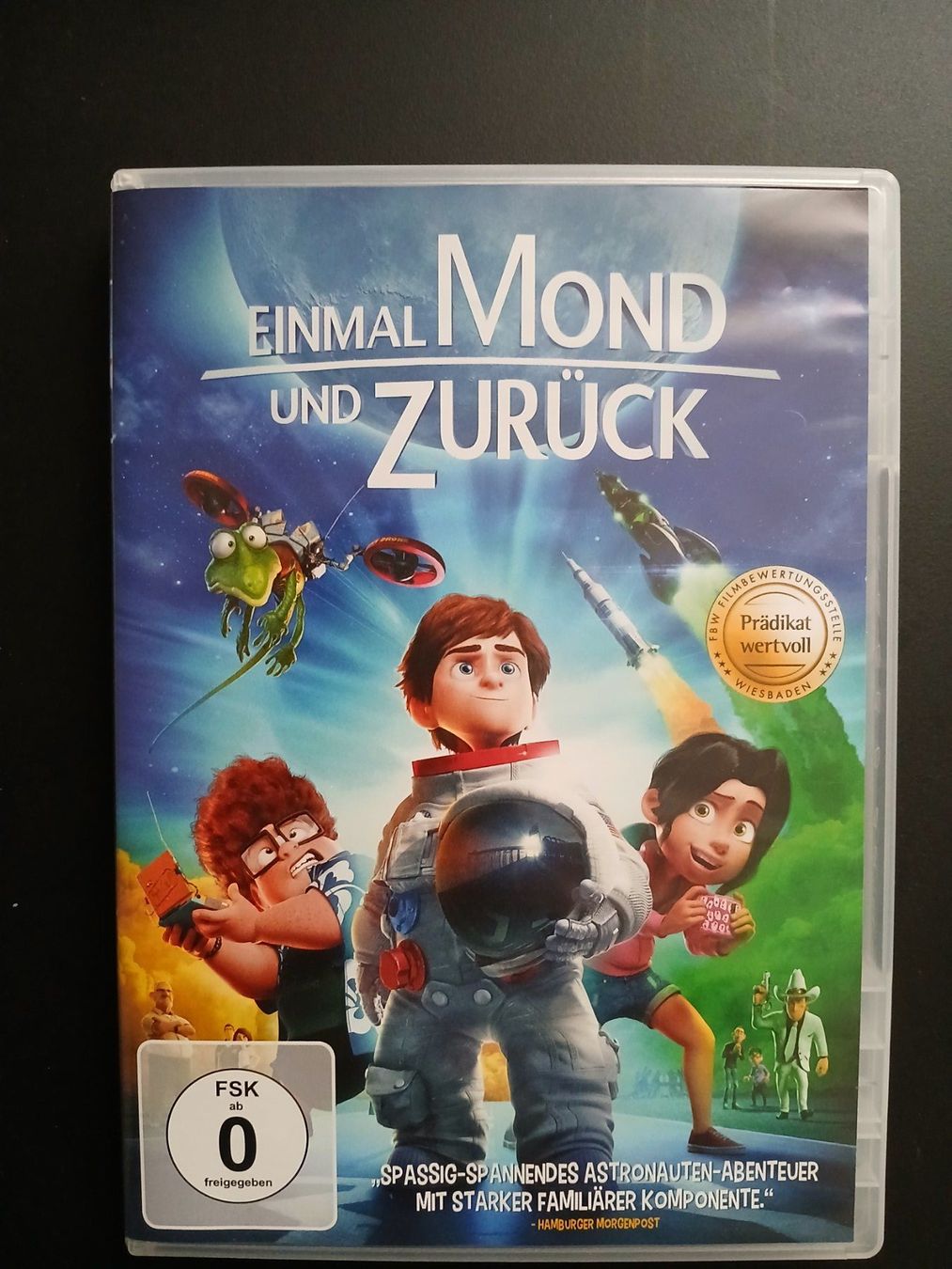 Tutti i DVDs: DVD Einmal Mond und zurück – Usato da Montlingen venduto da Mabesi