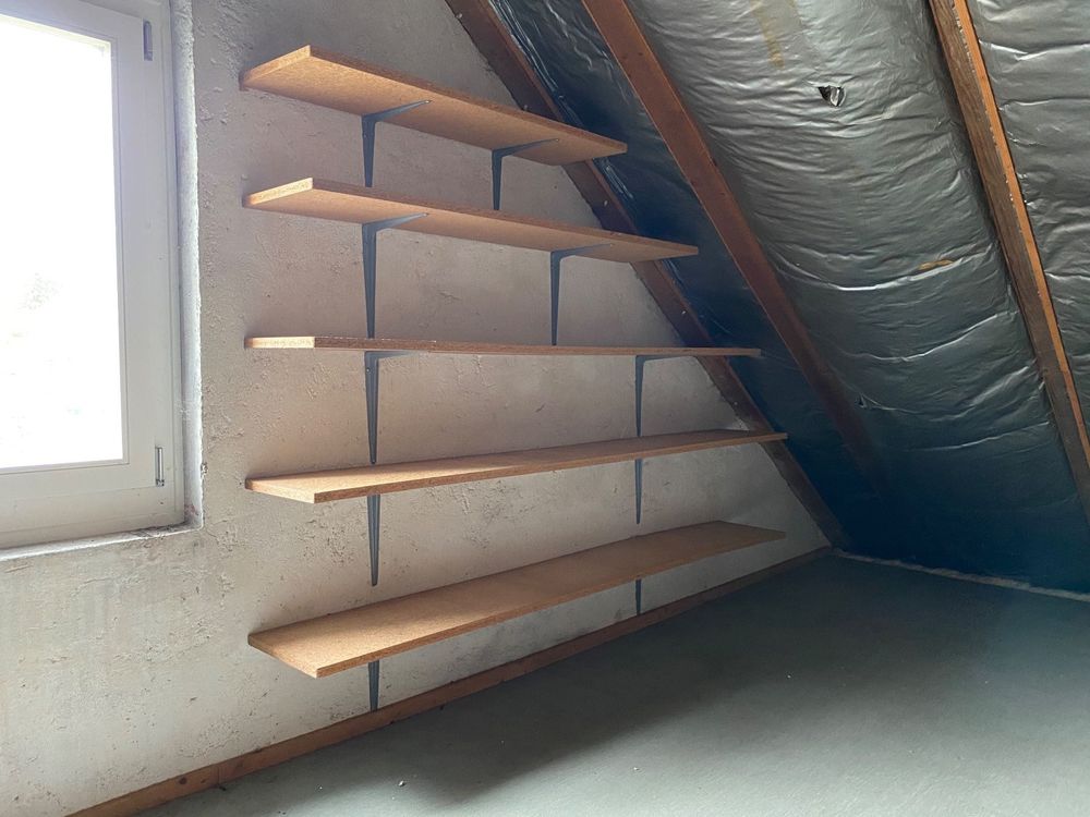 10x Wandregal für Estrich / Keller / Garage / Bastelraum Kaufen auf