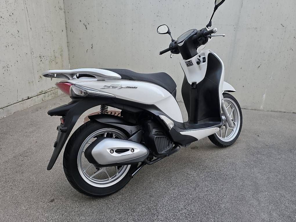 Scooter: Honda SH Mode 125 – Usato da Bischofszell venduto da mayk25 4